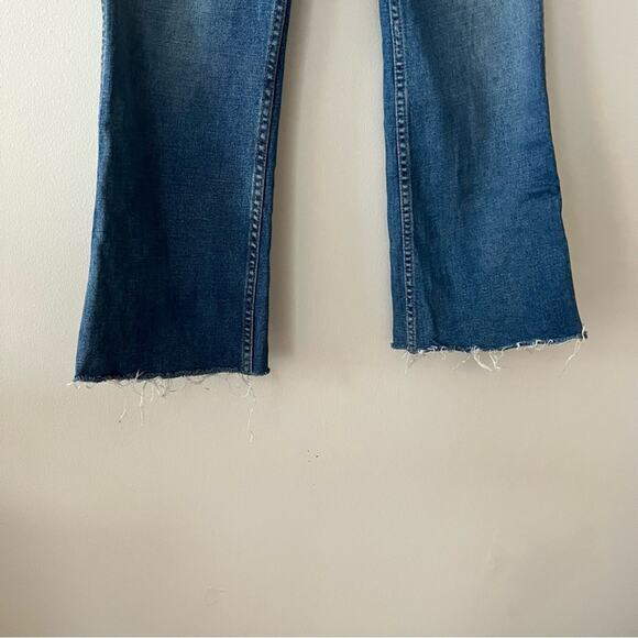 GRLFRND Joan Crop Flare Jeans In Magnetic Wash - Picture 3 of 10